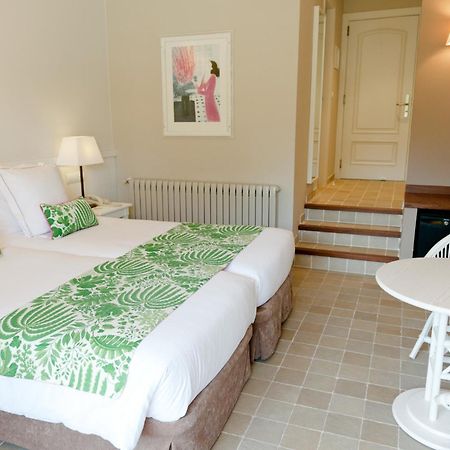 Hotel Playa Sol Кадакес Экстерьер фото